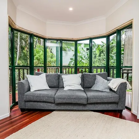 Merindah - Four-Bedroom Modern Pet-Friendly Home In Central Agnes Water Exterior photo